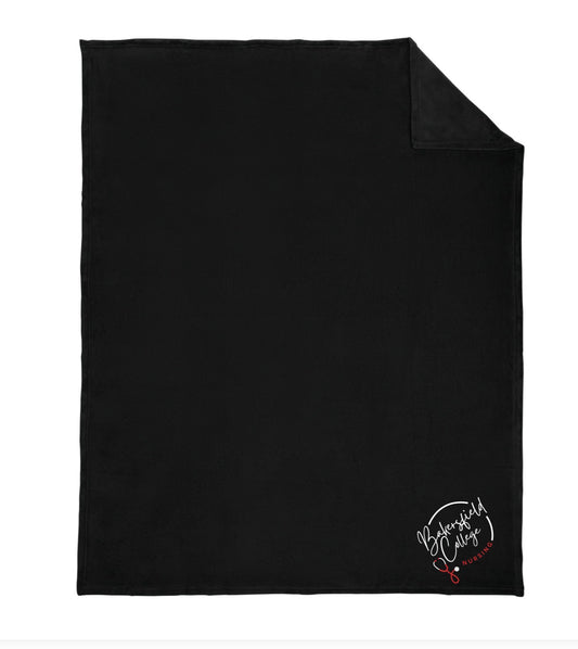 BLACK CORE FLEECE BLANKET LOGO 5